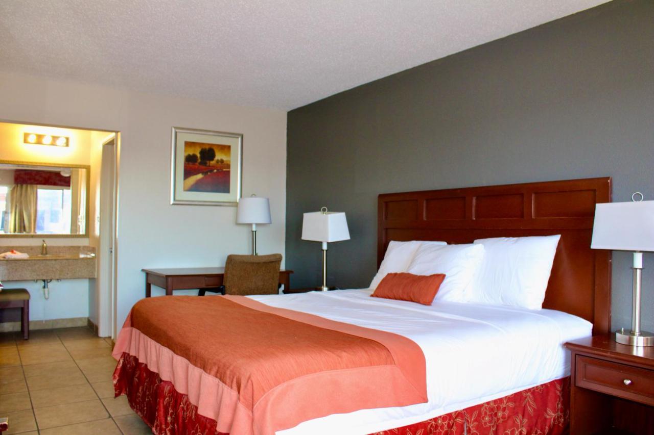 La Vista Hotel 2*